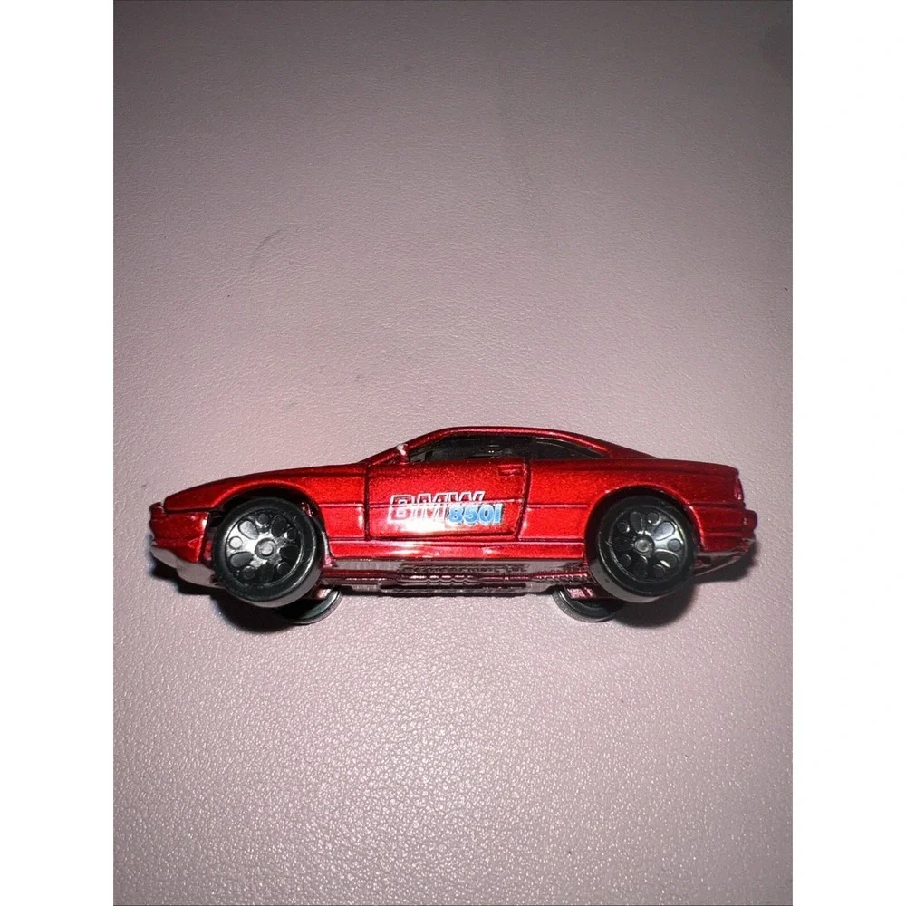 💥1992 MATCHBOX BMW 8501 DARK RED SALE 1/64 DIE CAST CAR‎